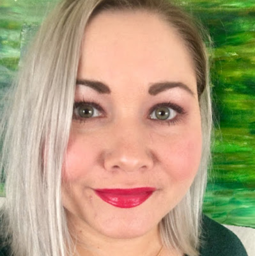 Meet your Posher, Tiffany